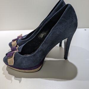 Joy Wendel Vero Cuoio Navy Suede Peep-Toe Heels with Purple and Tan Bow